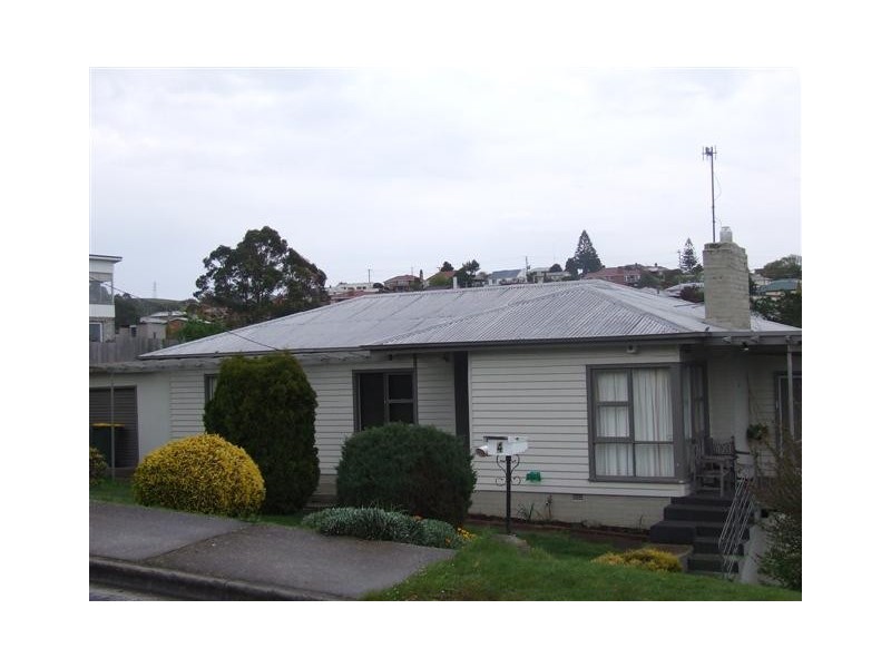 4 Flinders Street, Burnie TAS 7320