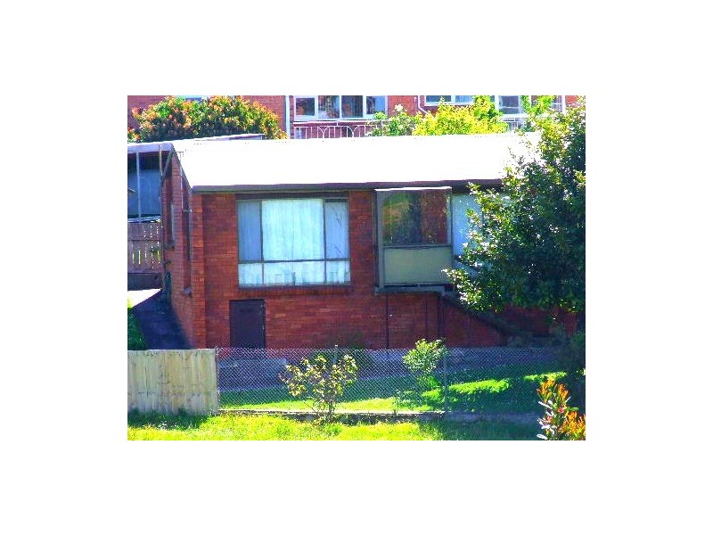 3/2 Euroka Court, Burnie TAS 7320