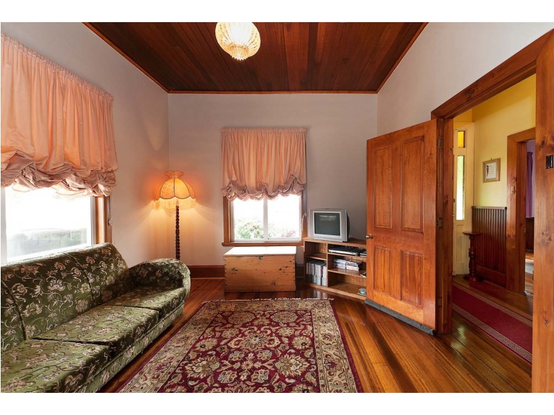 30 Halstead Street, Burnie TAS 7320