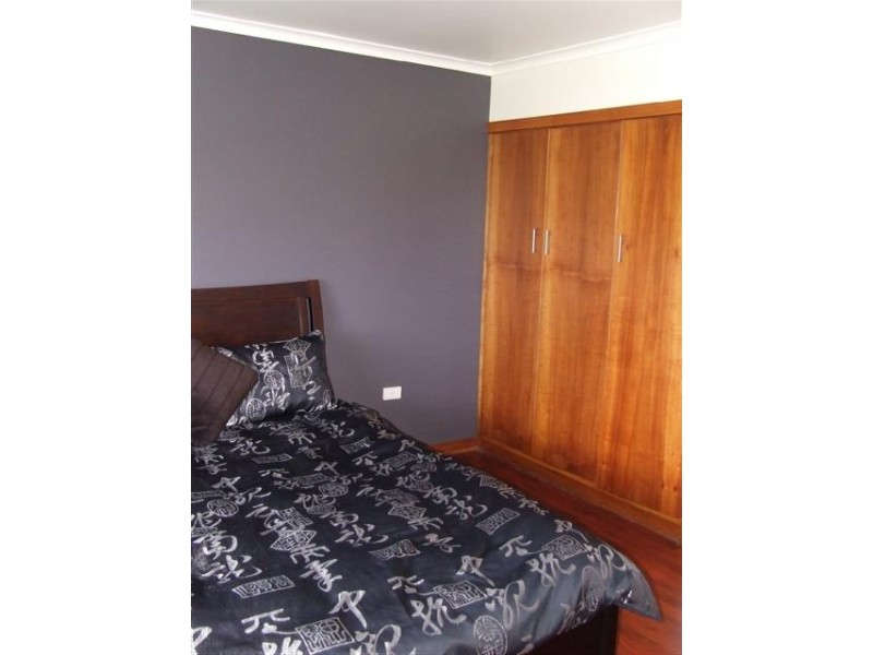 28 Pineleigh Street, Penguin TAS 7316