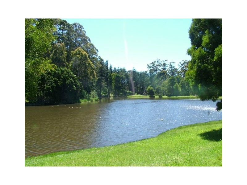 16 Edward Street, Somerset TAS 7322