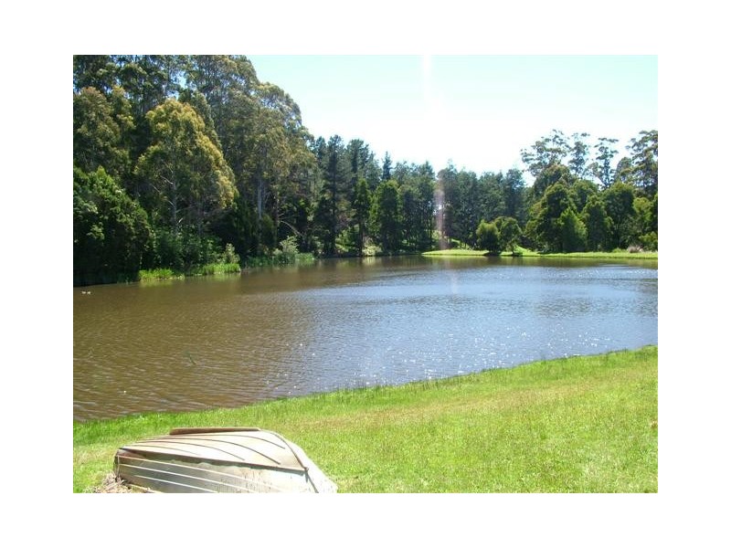 16 Edward Street, Somerset TAS 7322