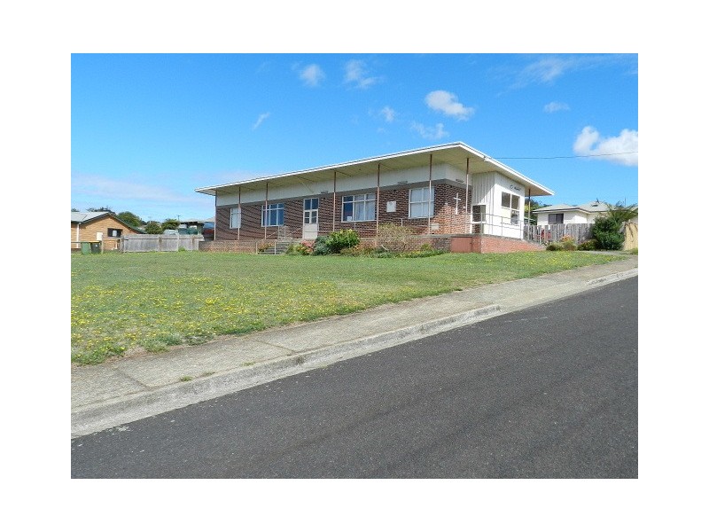 100 Old Surrey Road, Burnie TAS 7320