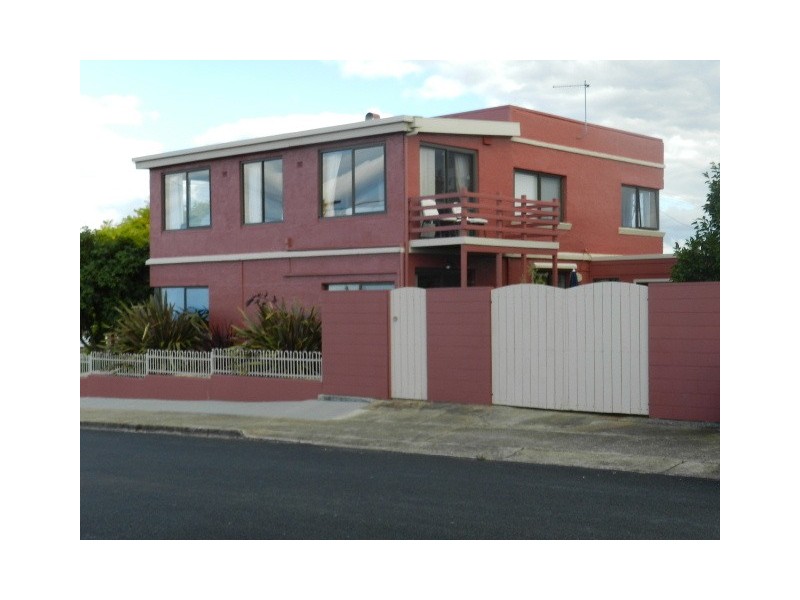 14 Bird Street, Burnie TAS 7320