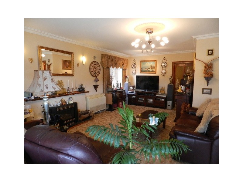 12 McPhee Street, Burnie TAS 7320