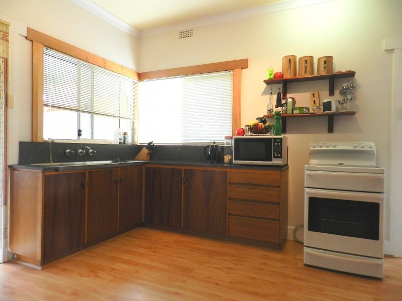 32 West Park Grove, Burnie TAS 7320