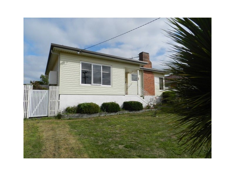 32 West Park Grove, Burnie TAS 7320