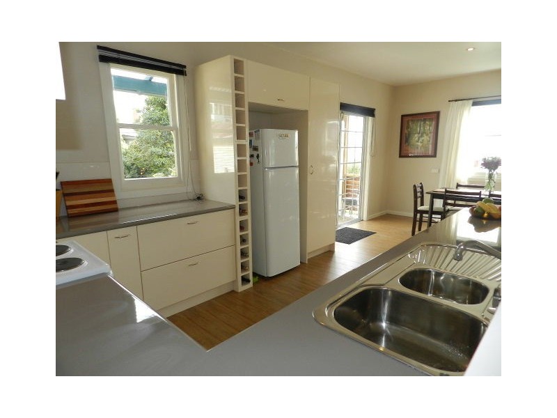 6 Wood Street, Burnie TAS 7320