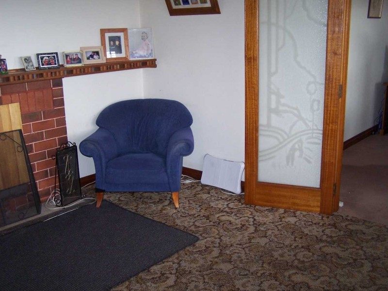 8 Durham Road, Cooee TAS 7320