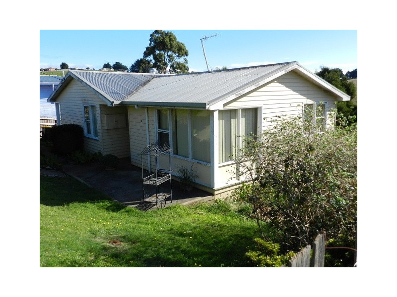16 Ogden Street, Burnie TAS 7320