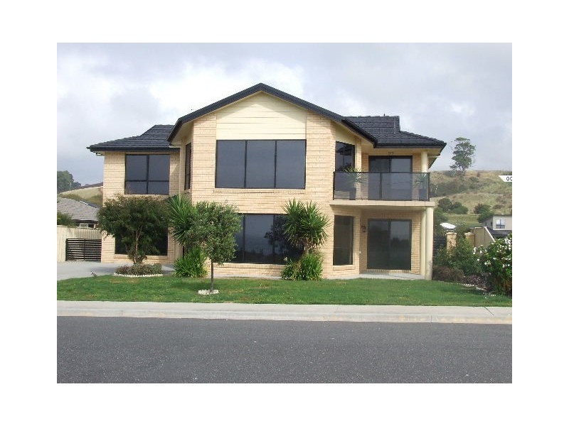 22 Oceanside Boulevard, Burnie TAS 7320