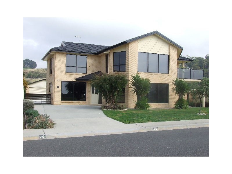 22 Oceanside Boulevard, Burnie TAS 7320