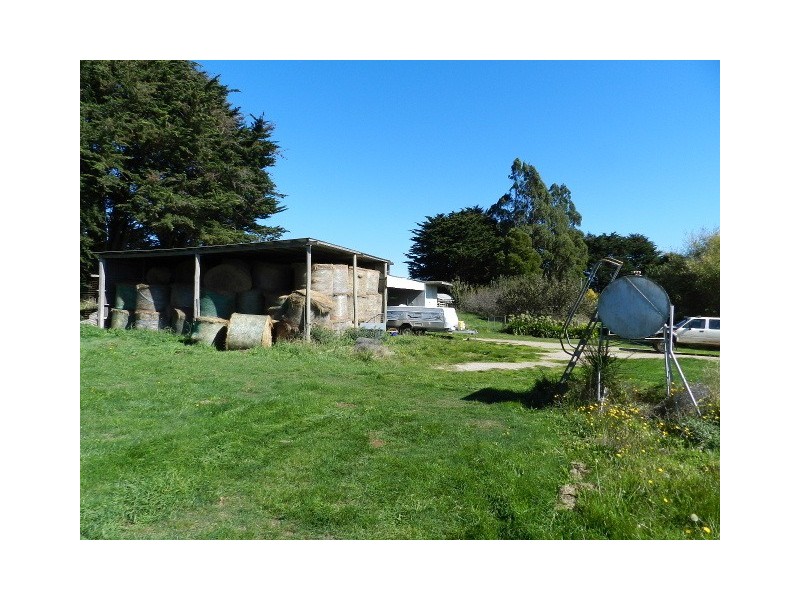 1087 Pine Road, Penguin TAS 7316