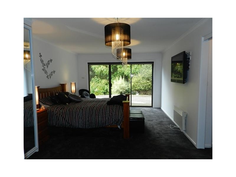 66 Blackwood Parade, Burnie TAS 7320
