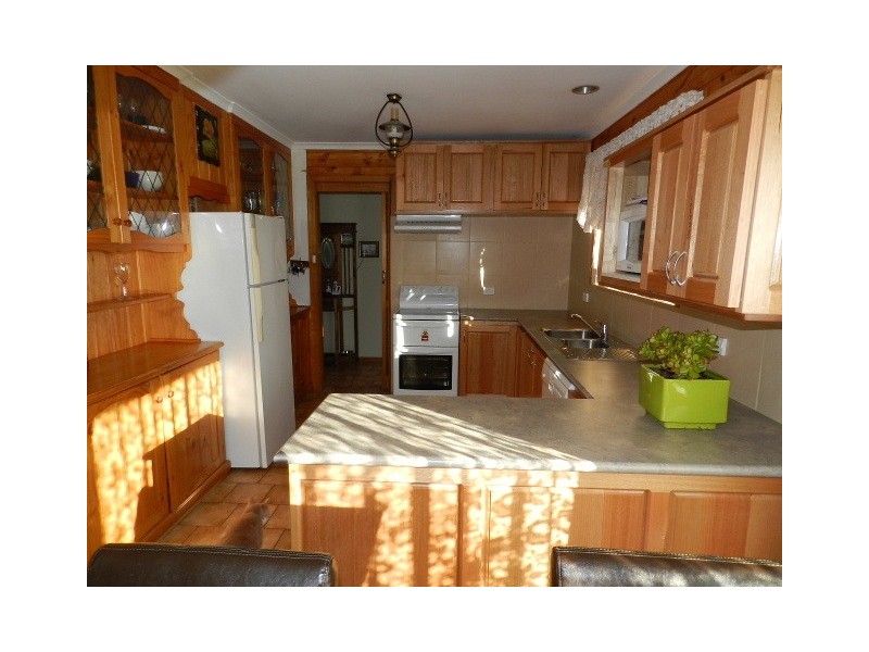 32 Beaufort Street, Somerset TAS 7322