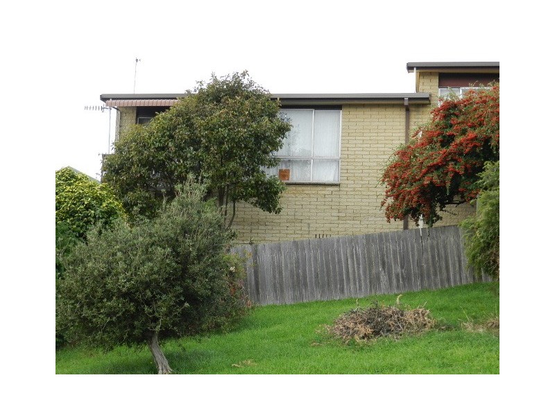 4/3 Hayes Street, Burnie TAS 7320