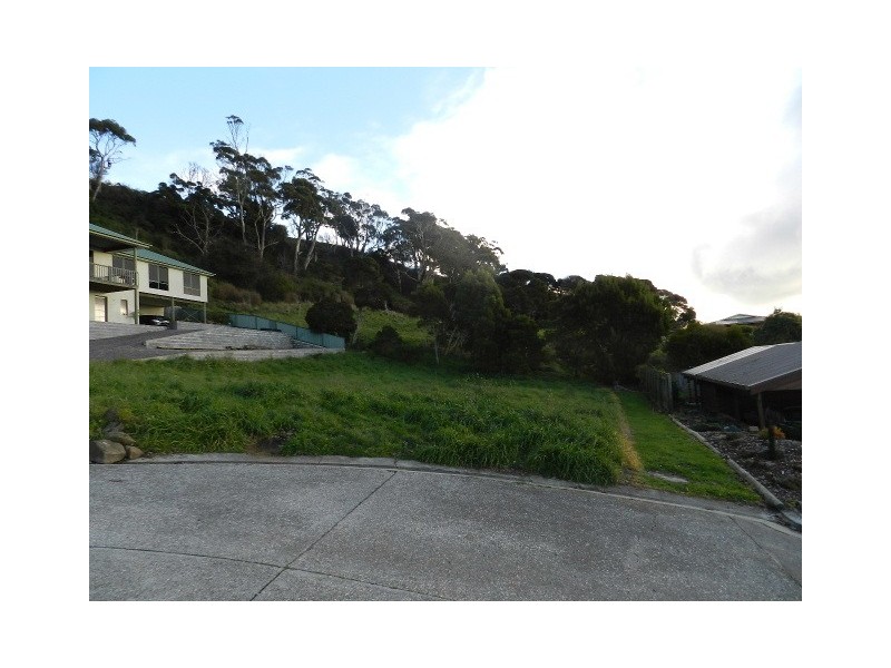 16 Toorak Court, Burnie TAS 7320