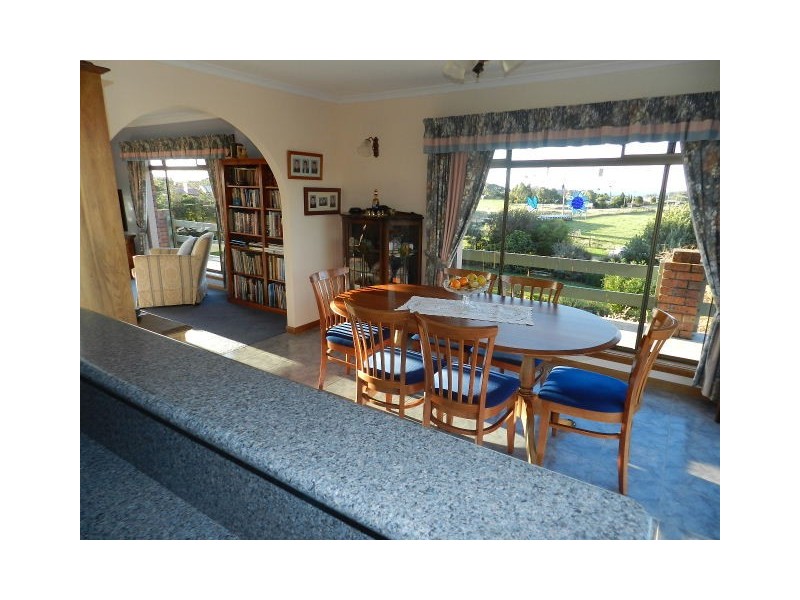 339 Murchison Highway, Somerset TAS 7322