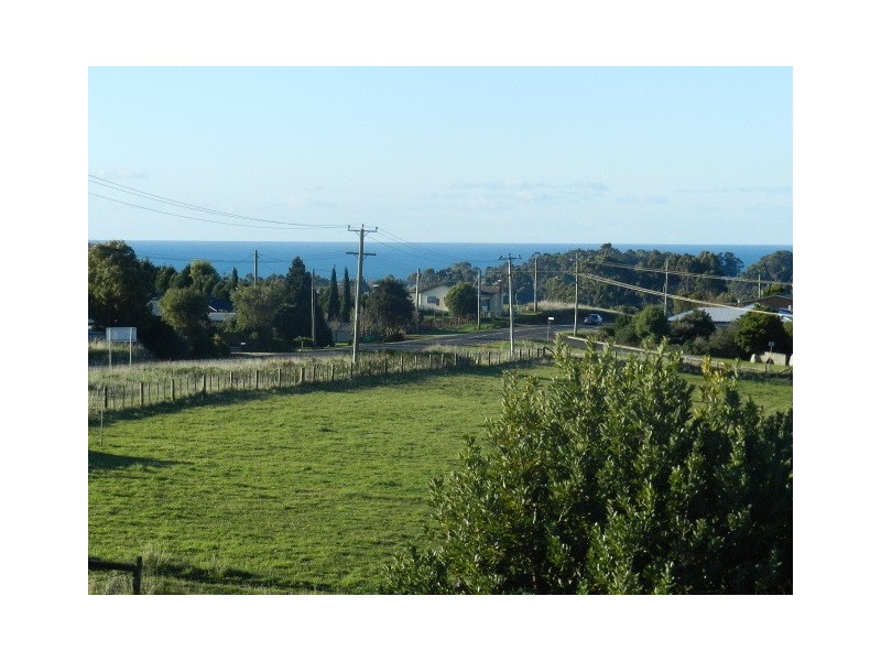339 Murchison Highway, Somerset TAS 7322