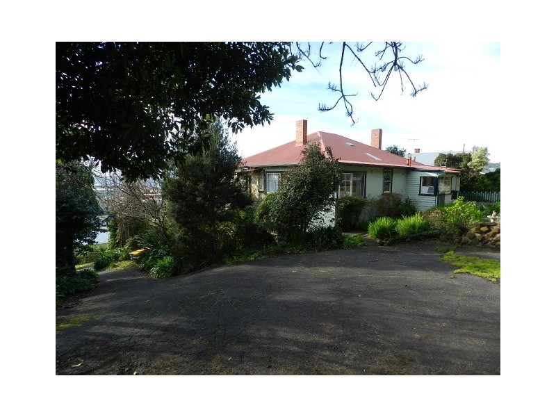 6 Cooper Street, Burnie TAS 7320