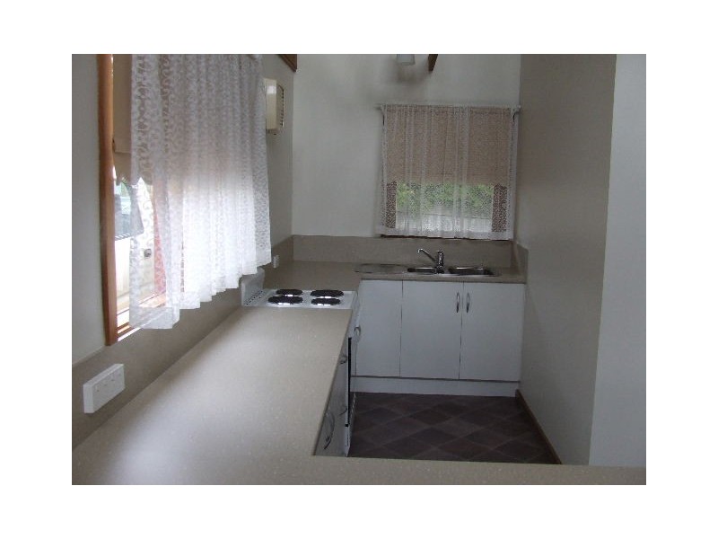 2/5 Falmouth, Somerset TAS 7322