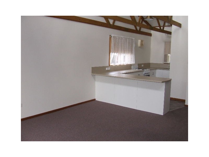 2/5 Falmouth, Somerset TAS 7322