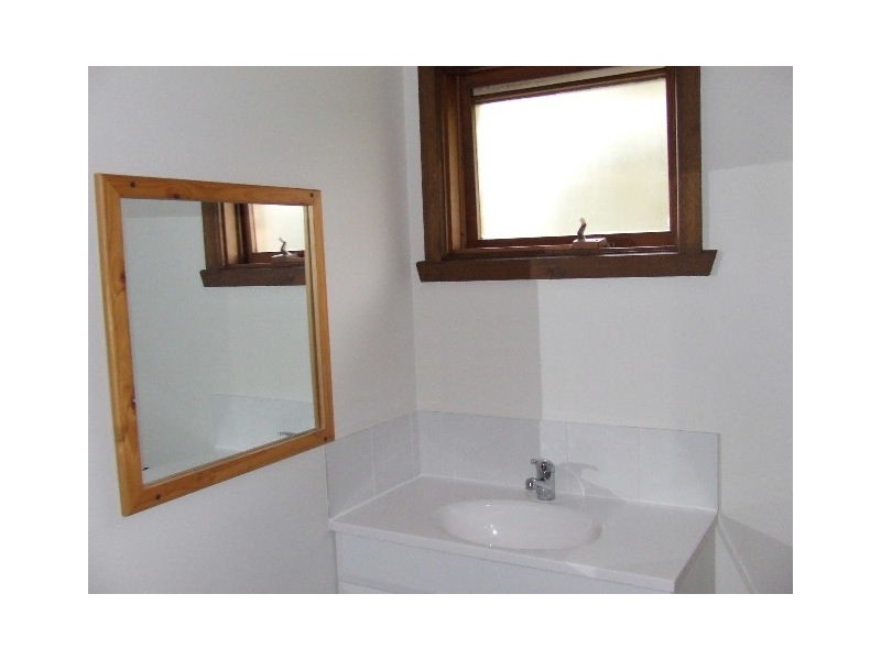 2/5 Falmouth, Somerset TAS 7322