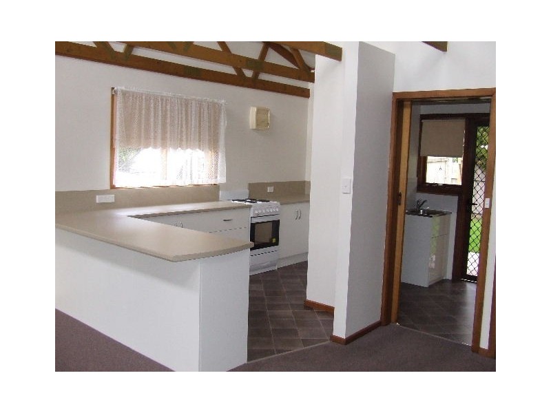 2/5 Falmouth, Somerset TAS 7322