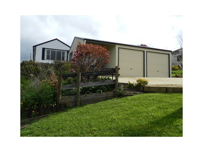 7 Federal Street, Upper Burnie TAS 7320