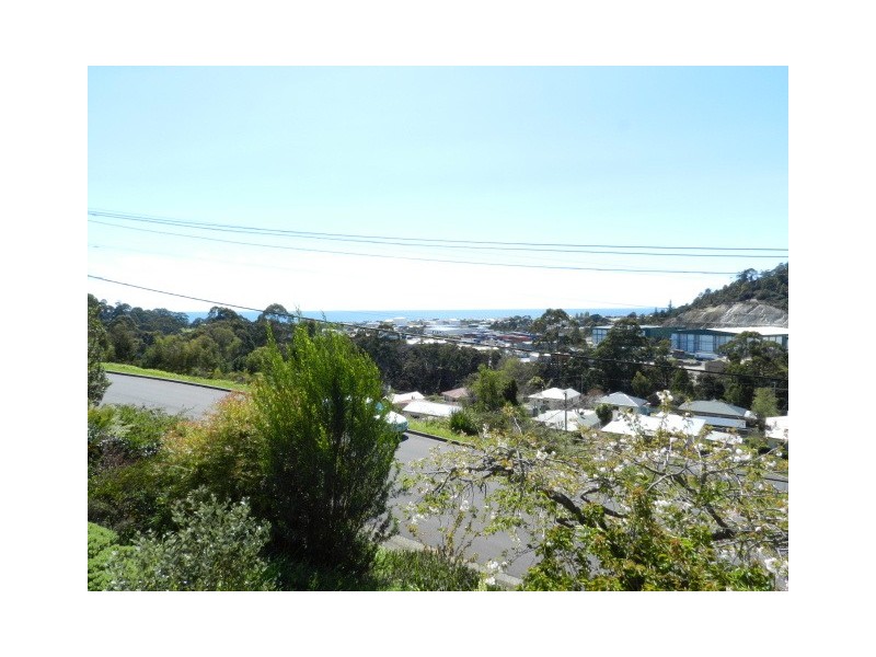 6 Wattle Avenue, Burnie TAS 7320