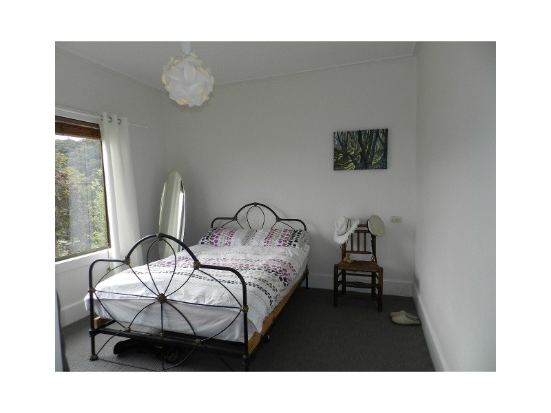 6 Wattle Avenue, Burnie TAS 7320