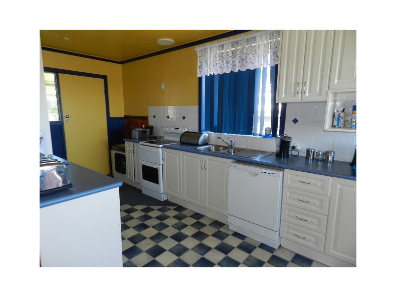 2 Pease Street, Burnie TAS 7320