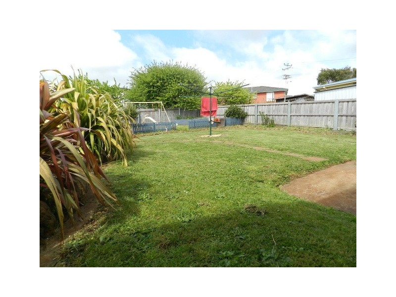 2 Pease Street, Burnie TAS 7320