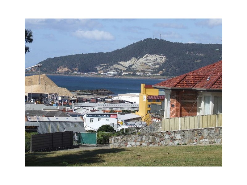 3/11 Hodgman Street, Burnie TAS 7320