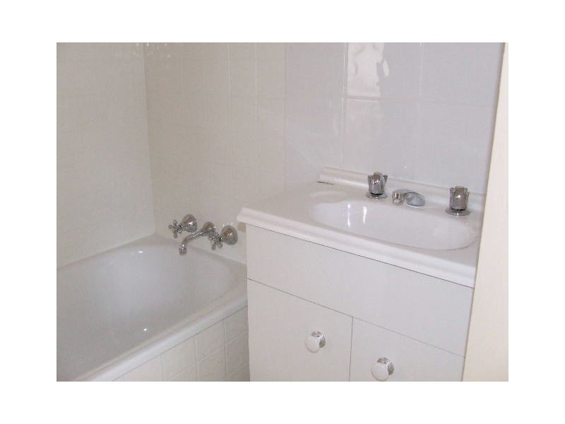 18 Pine Avenue, Upper Burnie TAS 7320