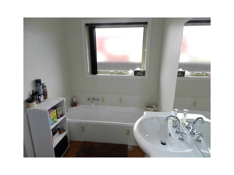 3/7 Cardigan Street, Somerset TAS 7322