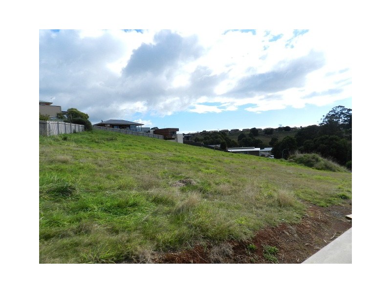 32 Dowling Drive, Burnie TAS 7320