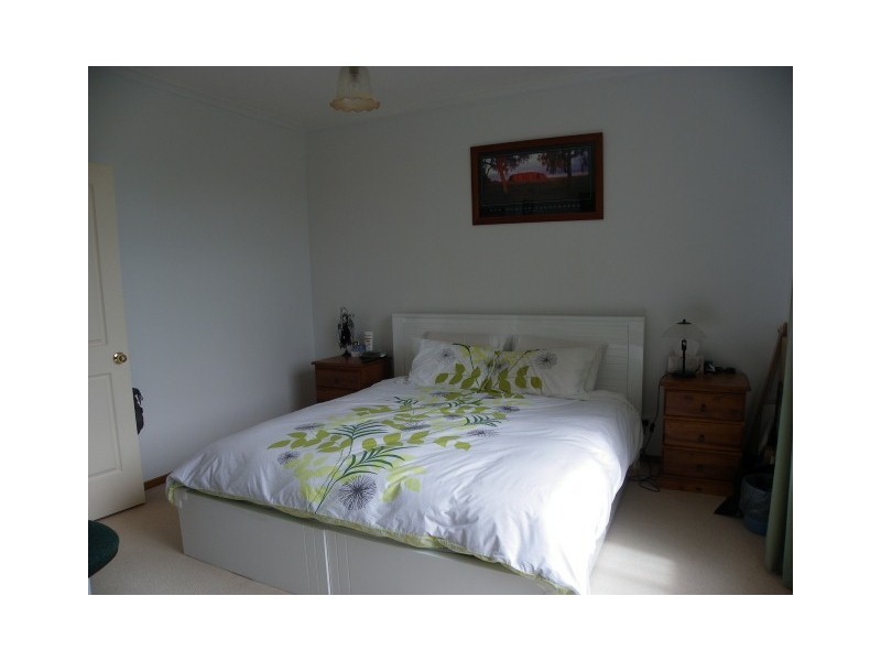2 Hambledon Avenue, Burnie TAS 7320