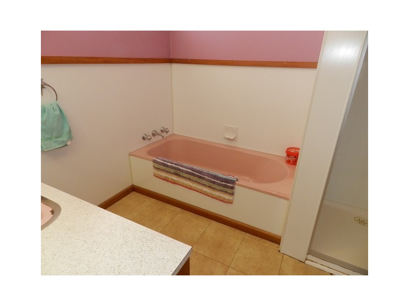 5 Thirkell Street, Cooee TAS 7320