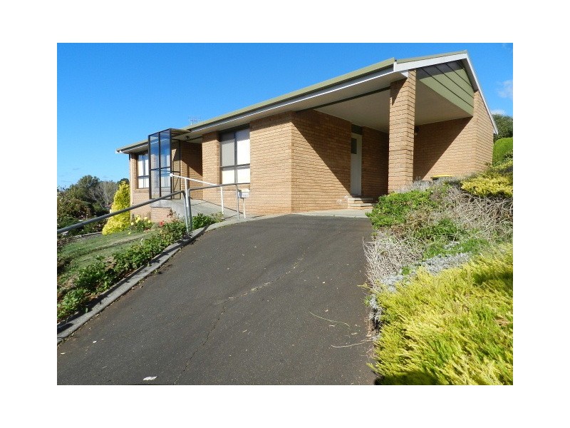 1/117 West Park Grove, Park Grove TAS 7320