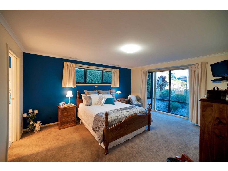 34 Panorama Crescent, Cooee TAS 7320