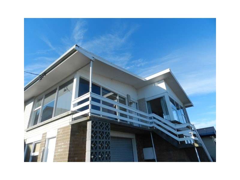 99 View Road, Burnie TAS 7320