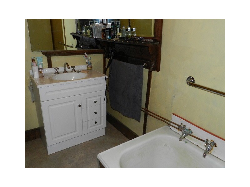 833 East Yolla Road, Yolla TAS 7325