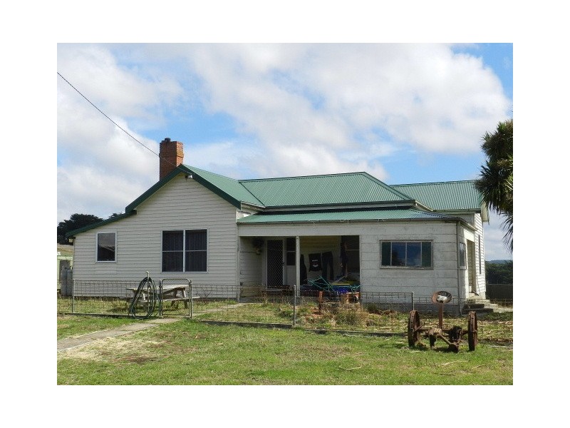 833 East Yolla Road, Yolla TAS 7325