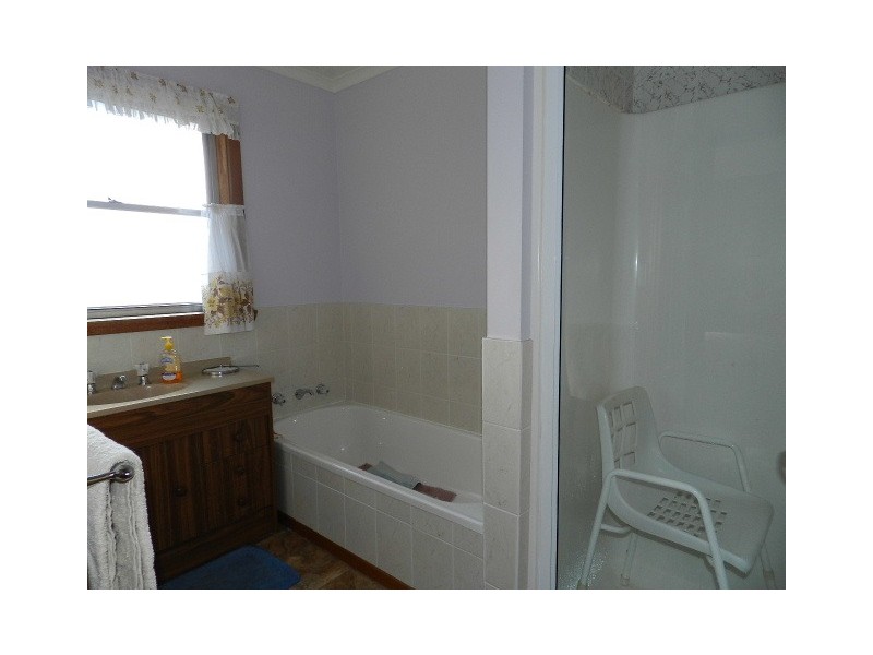 18 Ellis Road, Burnie TAS 7320