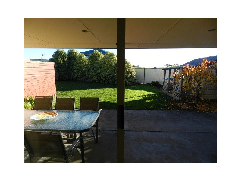 2 Ewington Way, Burnie TAS 7320