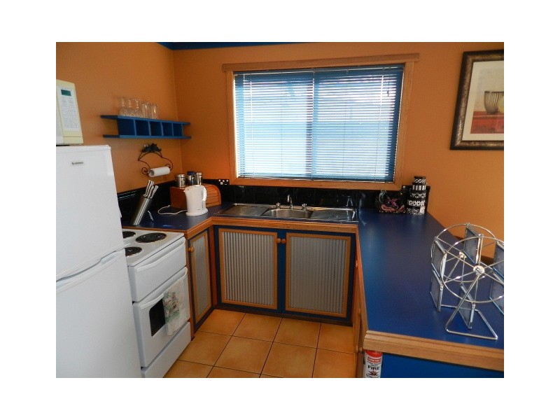 2/1 Acacia Drive, Burnie TAS 7320