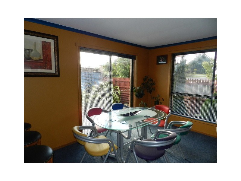 2/1 Acacia Drive, Burnie TAS 7320