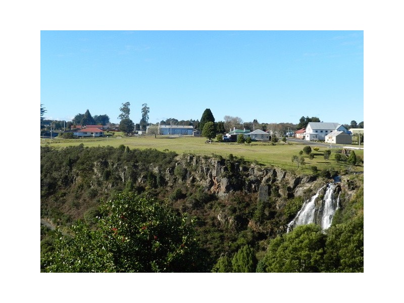 21-23 Little Quiggin Street, Waratah TAS 7321