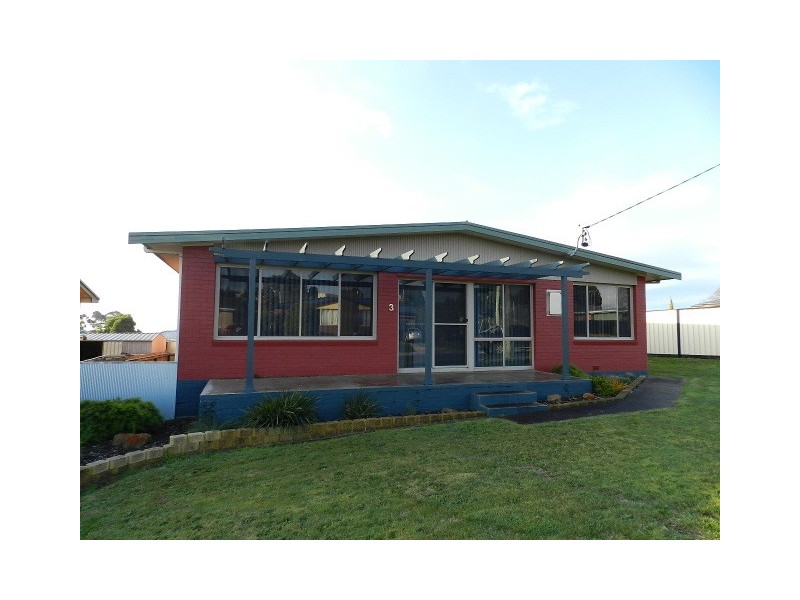 3 Roslyn Avenue, Burnie TAS 7320